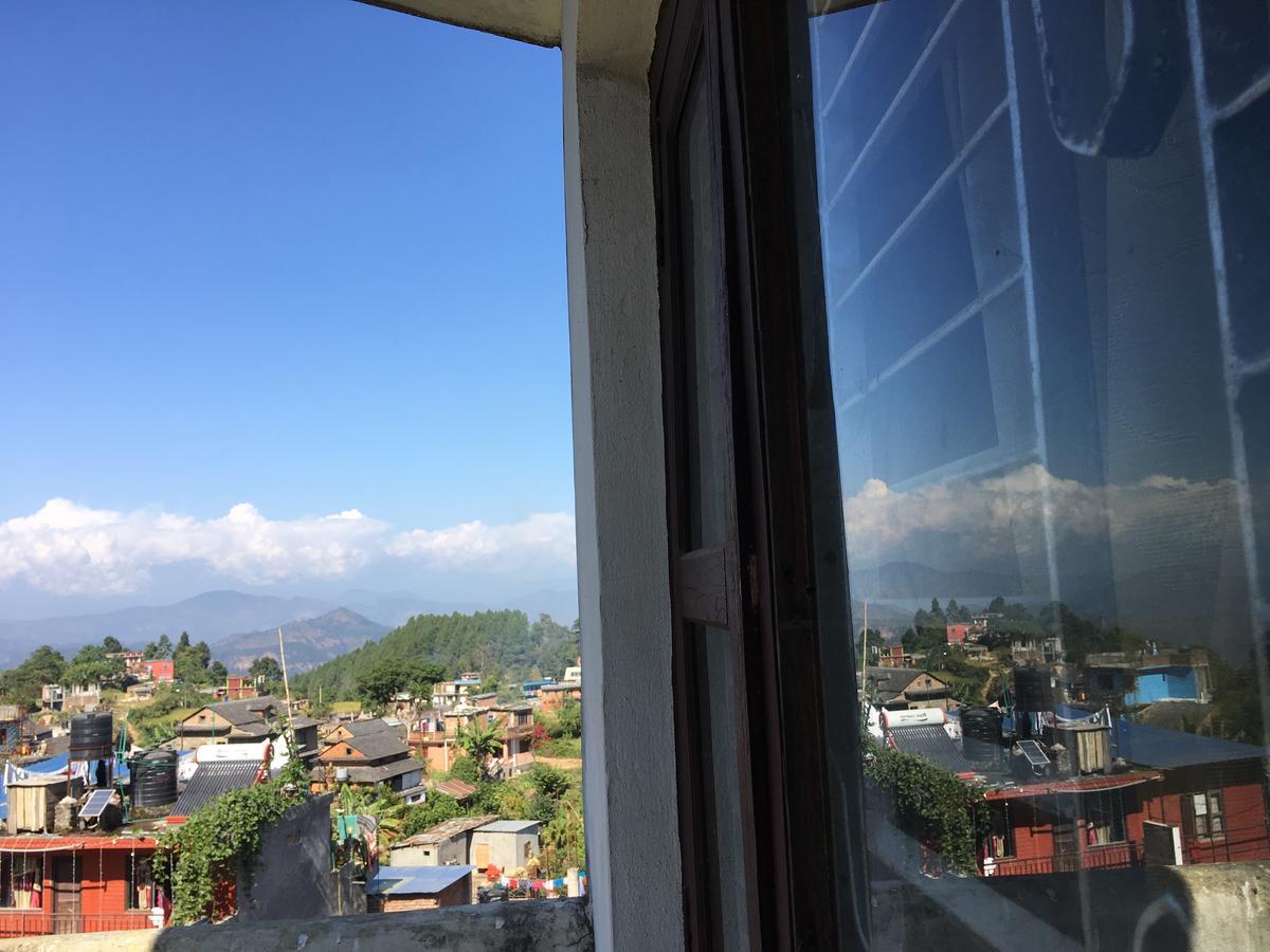 Shrestha Hotel & Restaurant Bandipur Exterior photo