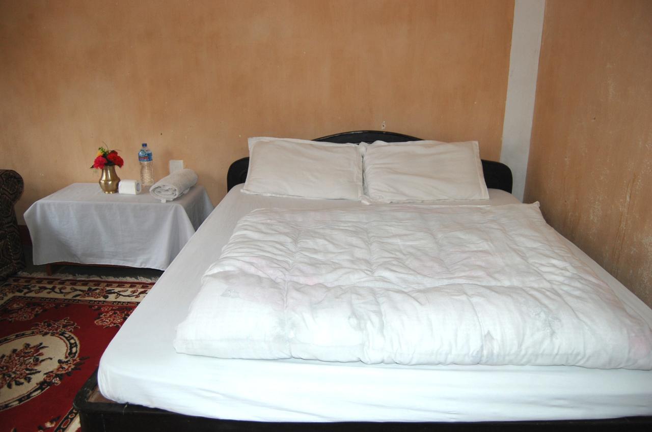 Shrestha Hotel & Restaurant Bandipur Room photo