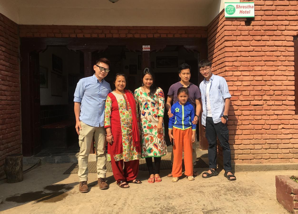 Shrestha Hotel & Restaurant Bandipur Exterior photo